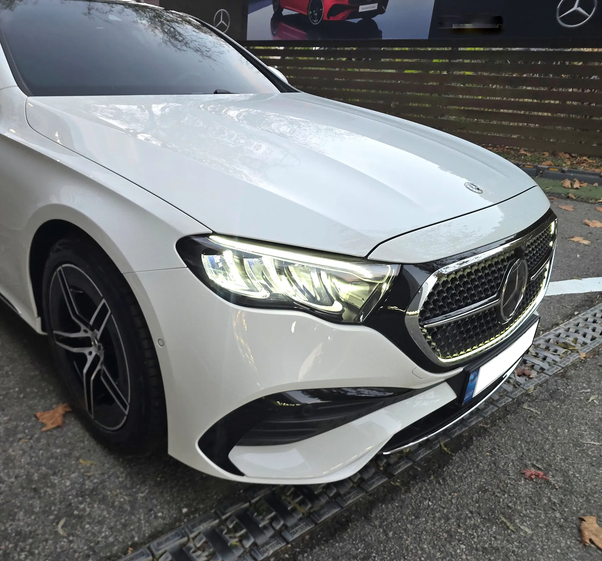 벤츠 E클래스 E200 AMG Line 장기렌트 출고 사진
