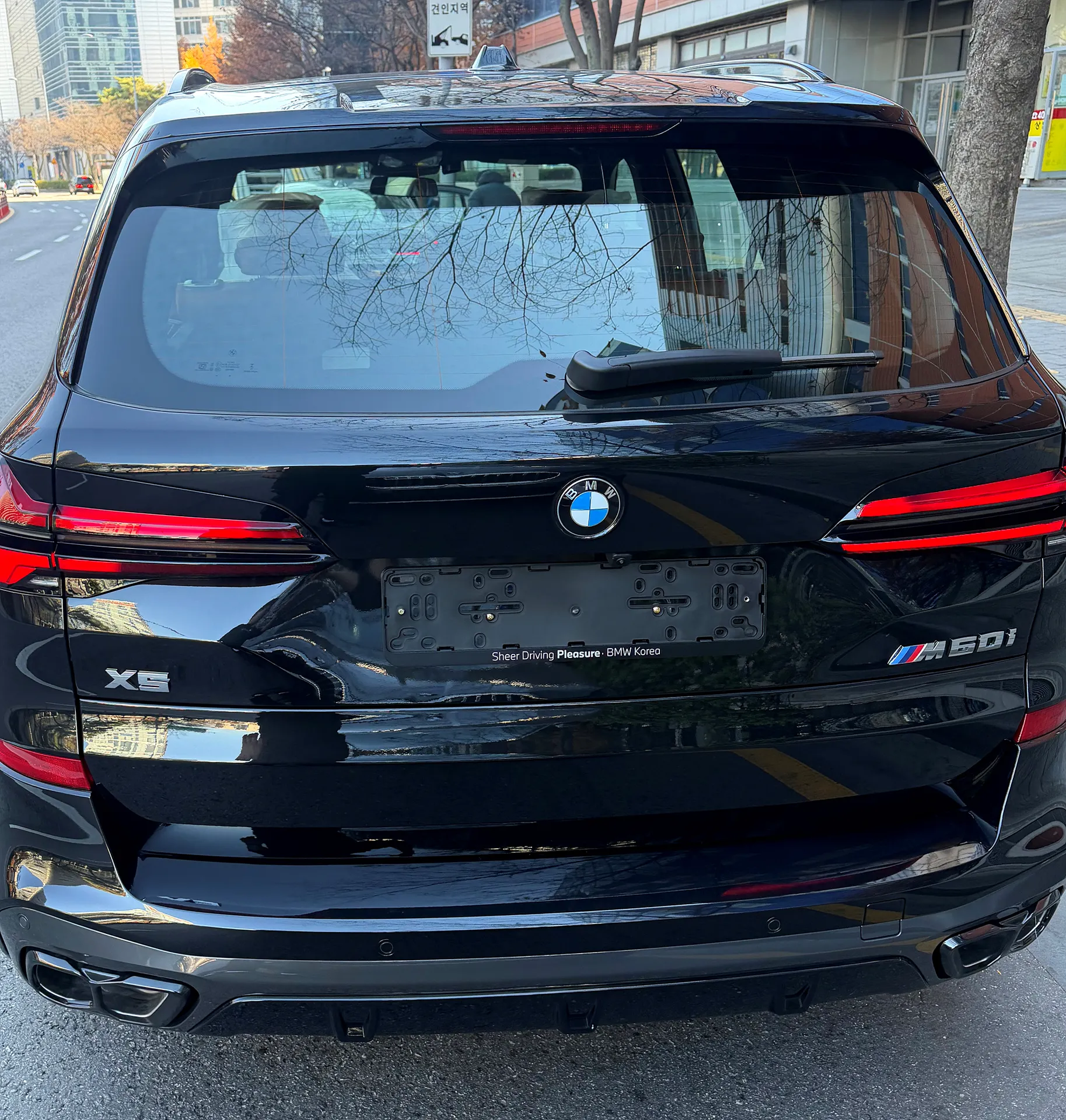 BMW X5 M60I 장기렌트 출고 사진
