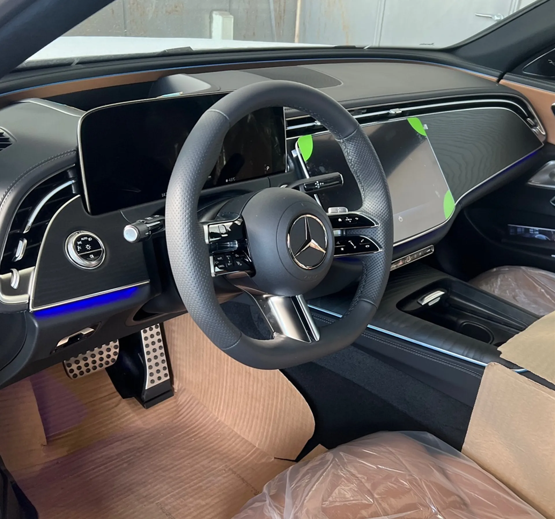 벤츠 E클래스 E200 AMG Line 장기렌트 출고 사진