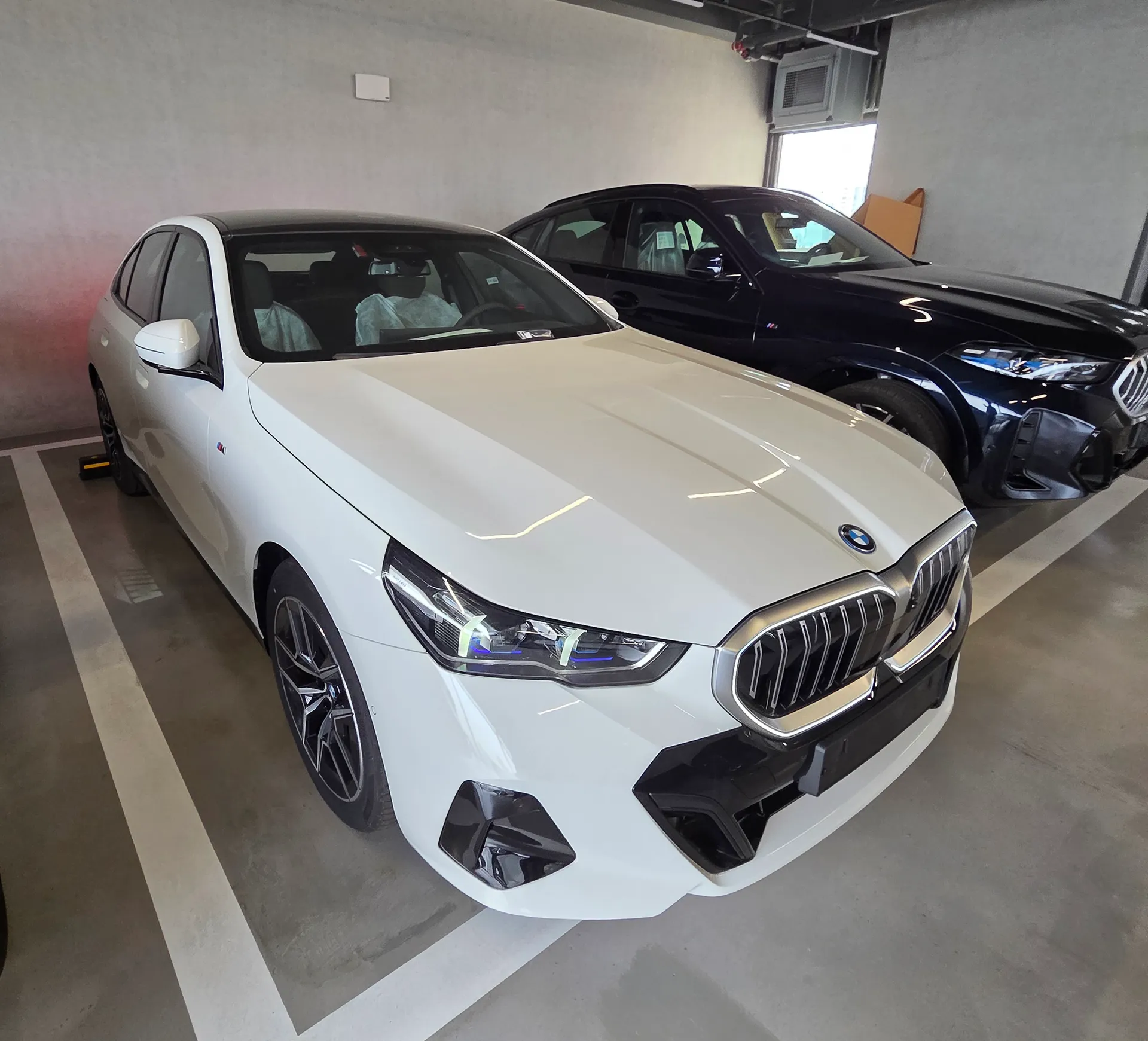 BMW I5 MSP 장기렌트 출고 사진