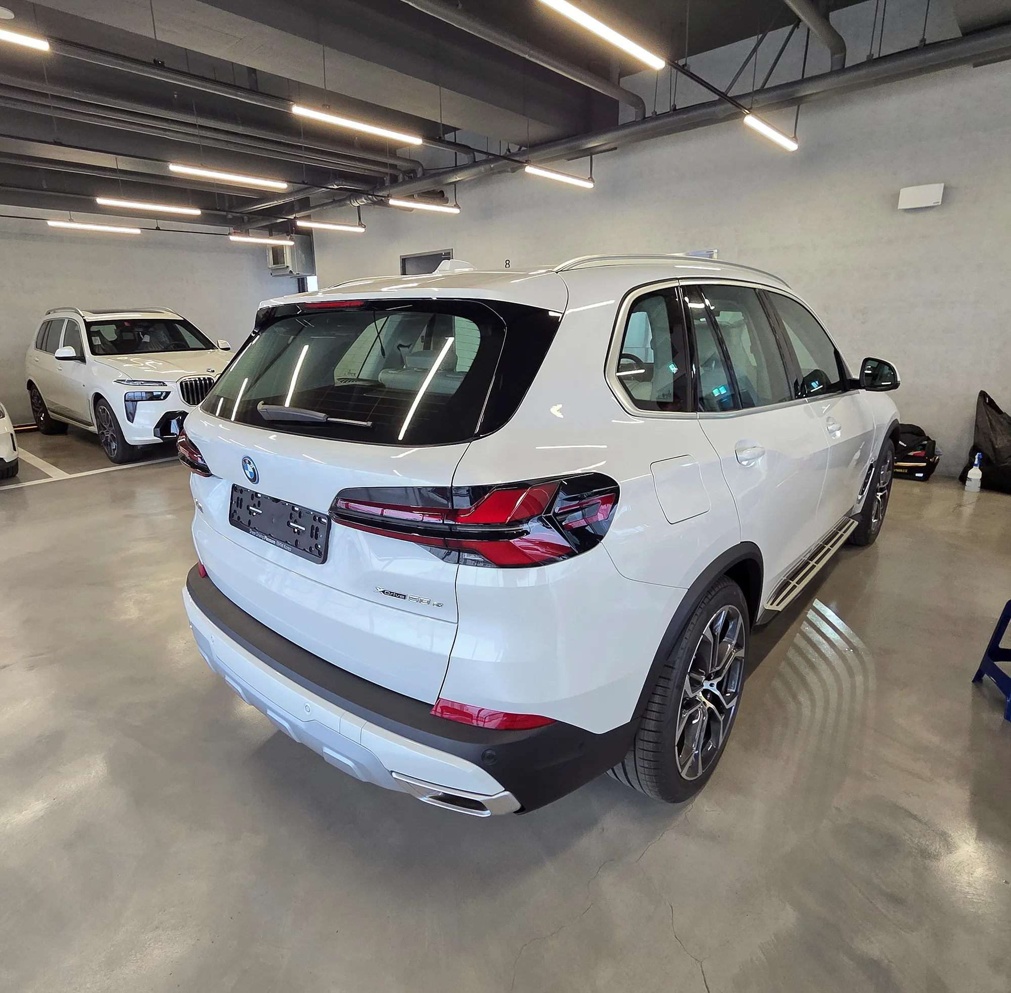 BMW X5 50e  장기렌트 출고 사진