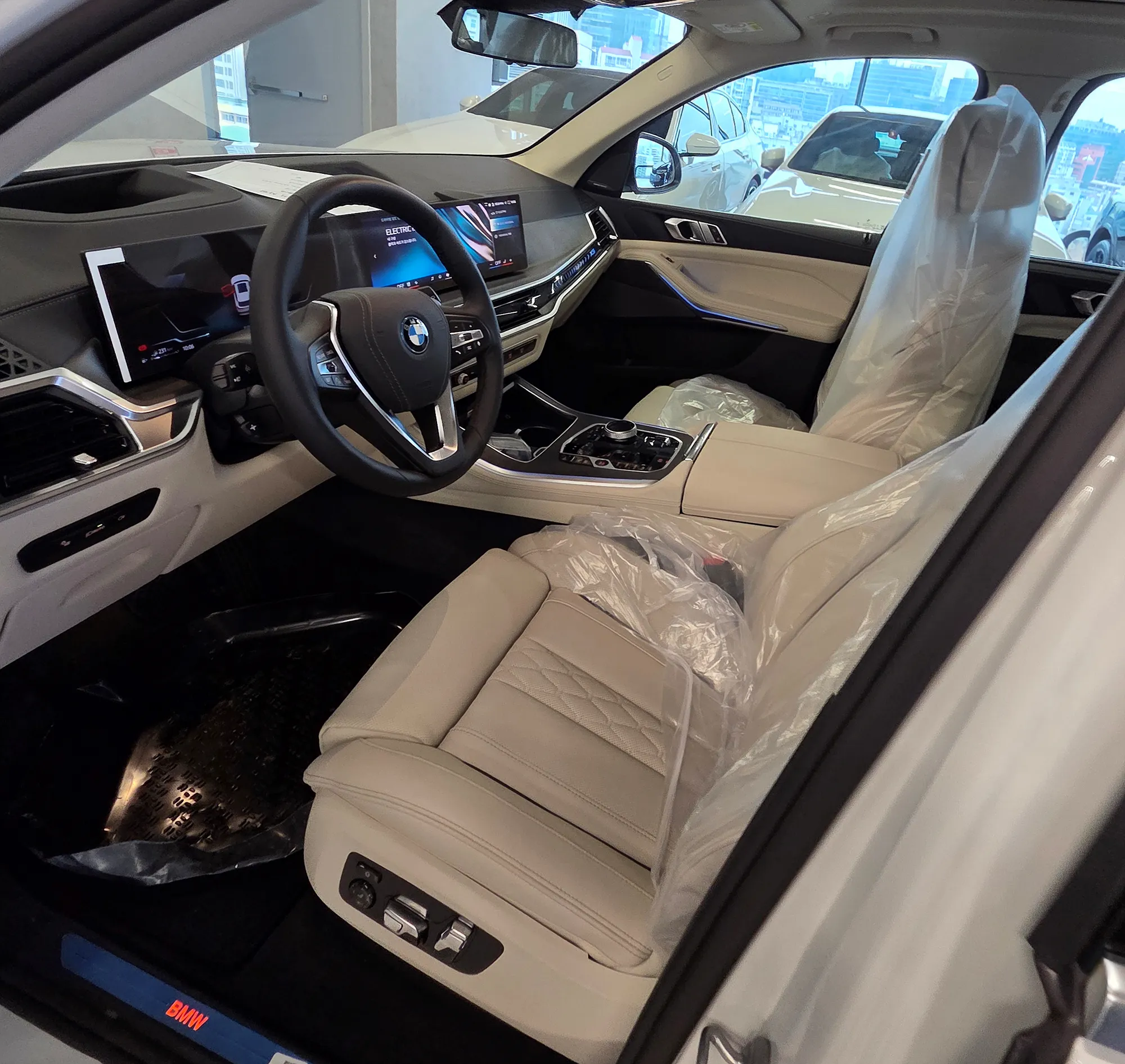 BMW X5 50e  장기렌트 출고 사진