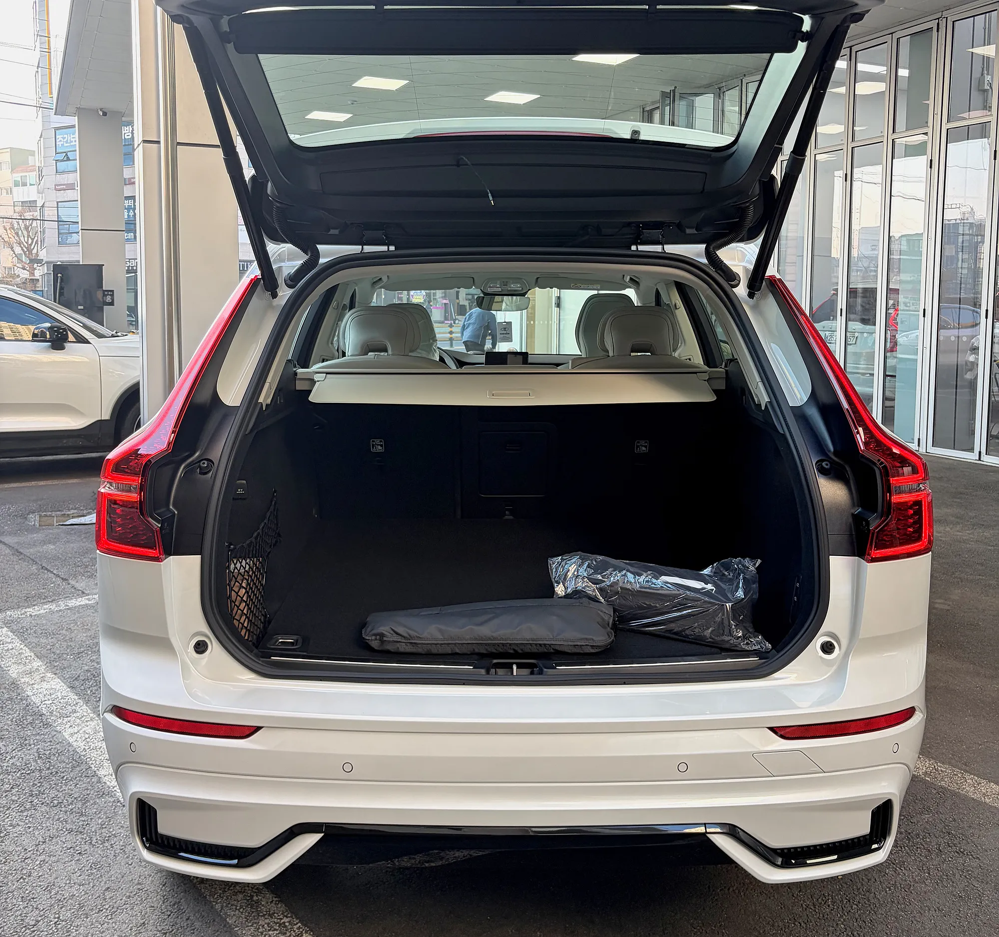 XC60 장기렌트 출고 사진