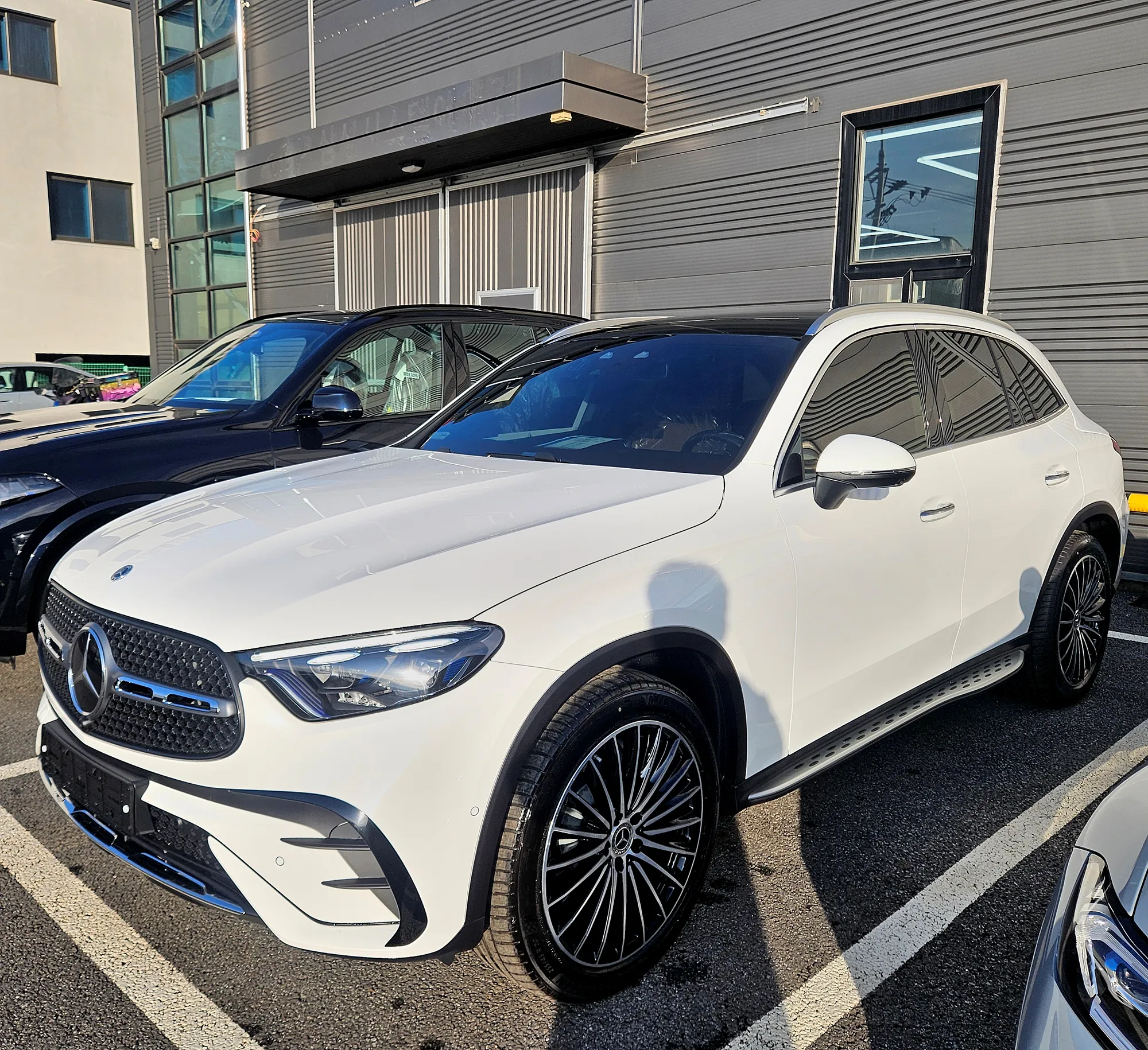 벤츠 GLC 300 AMG line 장기렌트 출고 사진