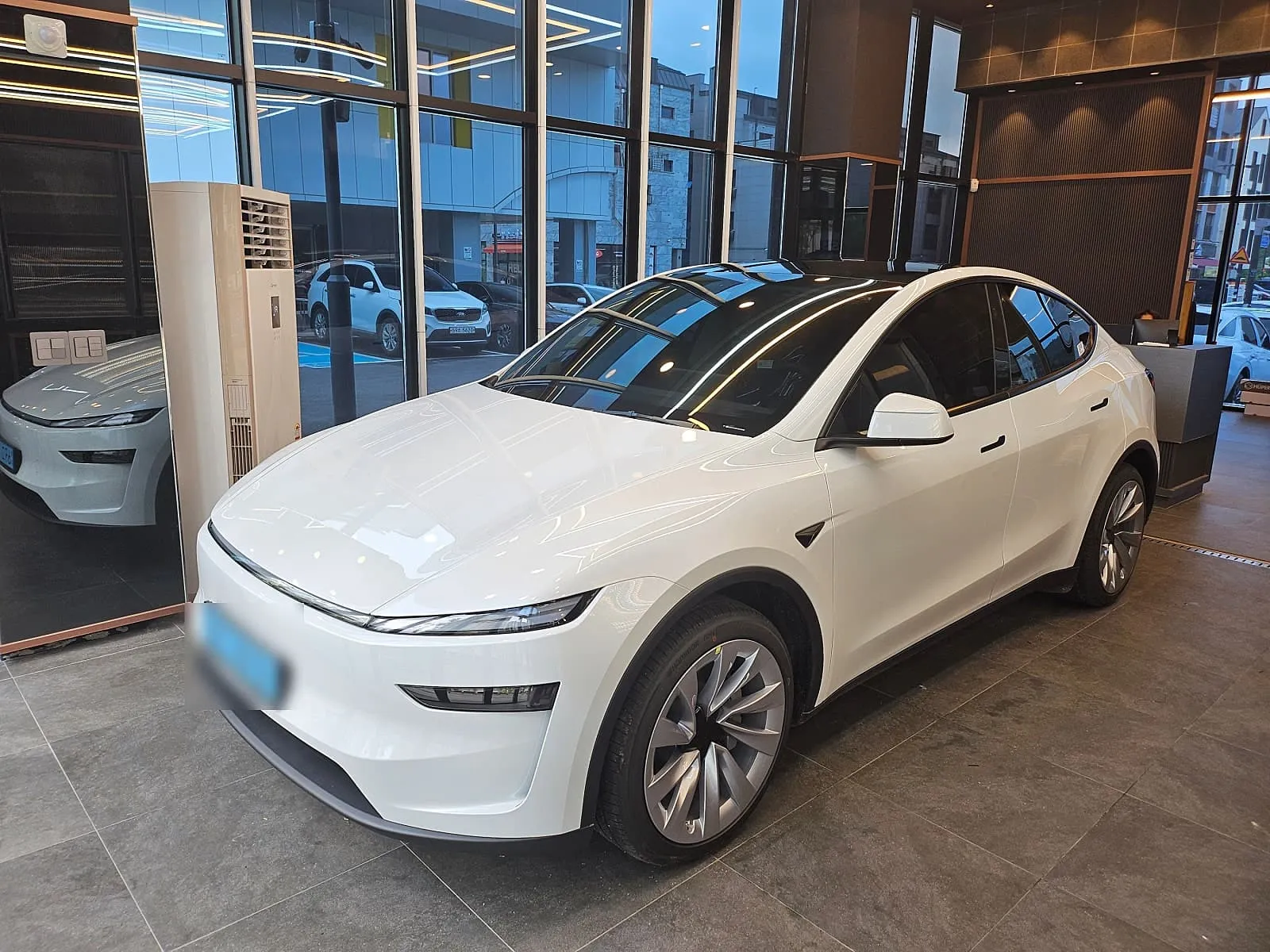 Model Y 장기렌트 출고 사진